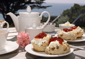 Stocking Stuffer Ideas: A traditional English Afternoon Tea