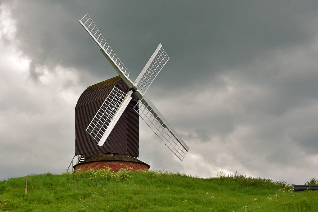 Brill Windmill | essentially-england.com 