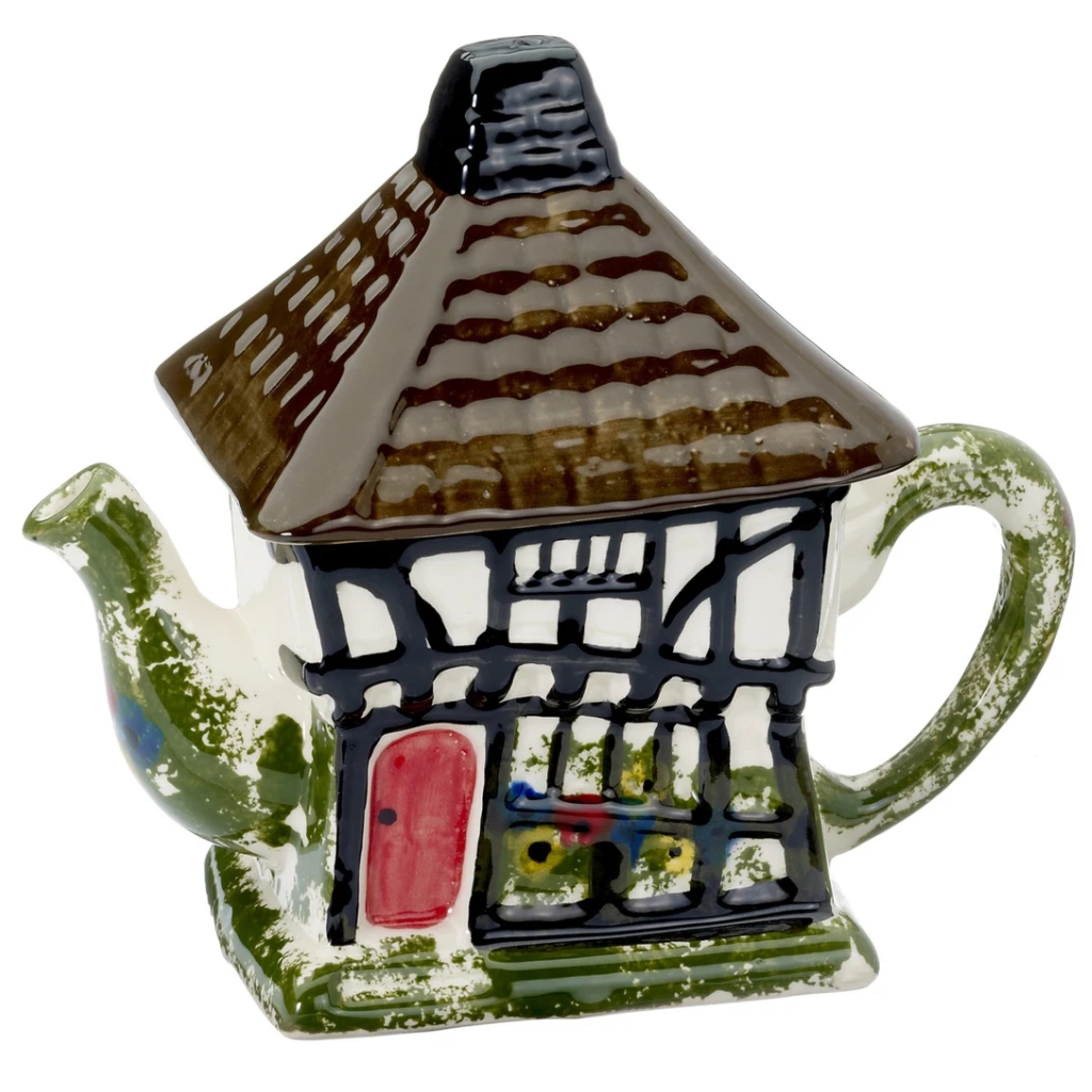 Novelty Teapots, The Tudor Cottage Teapot © CartersofSuffolk | etsy.com