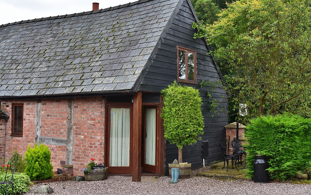 Shropshire Holiday Cottage © essentially-england.com