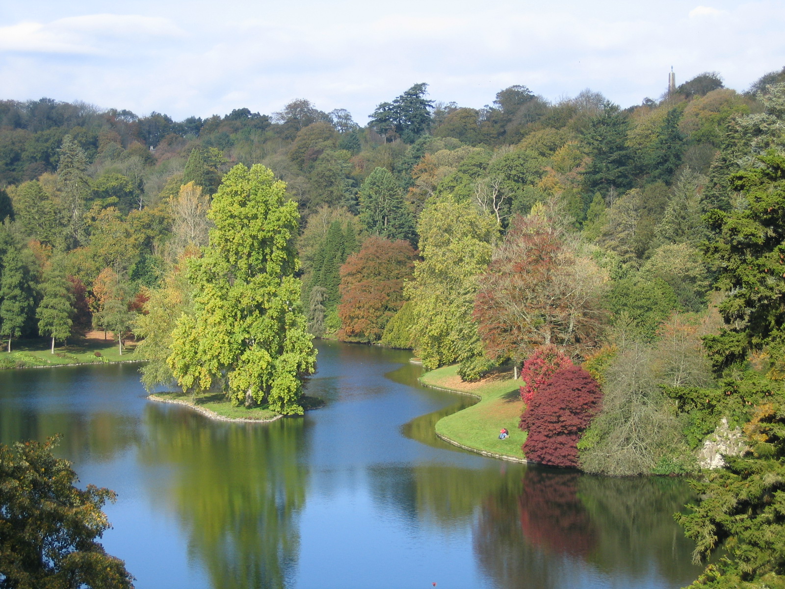 Autumn weather in England &copy; essentially-england.com