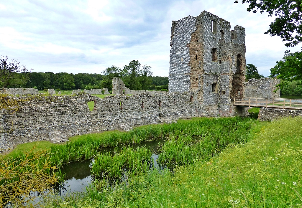 Baconsthorpe Castle Inner Gatehouse and Inner Court