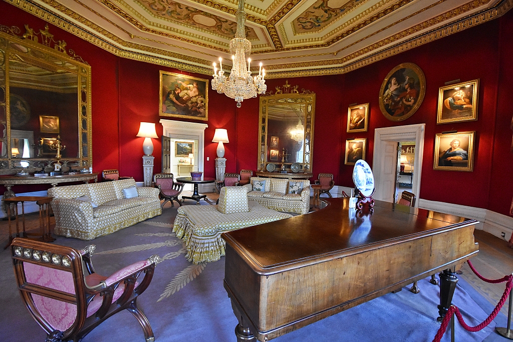 Basildon Park - The Octagon Room