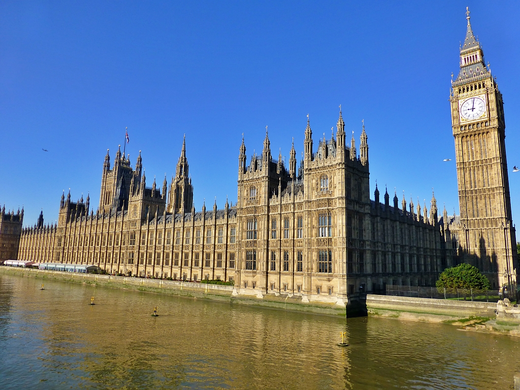 Big Ben and Westminster Palace © essentially-england.com