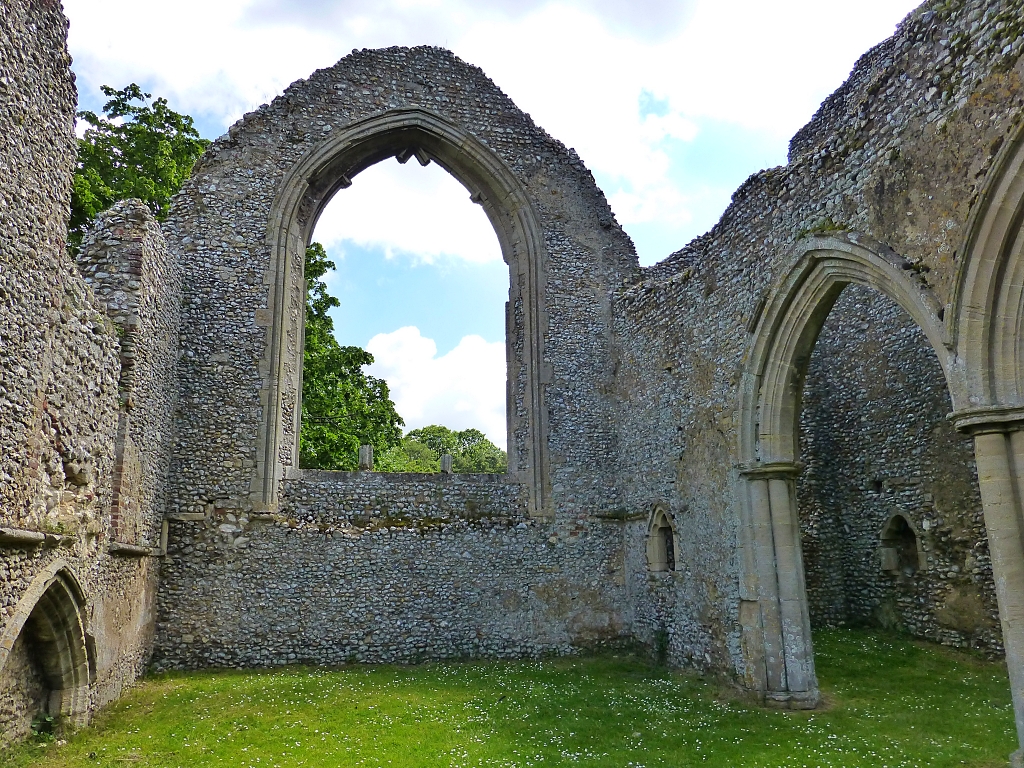 Creake Abbey Ruins © essentially-england.com