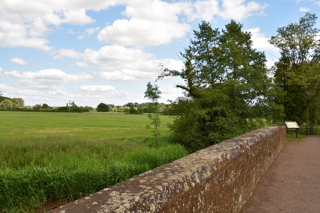 Battle of Cropredy Bridge Site © essentially-england.com