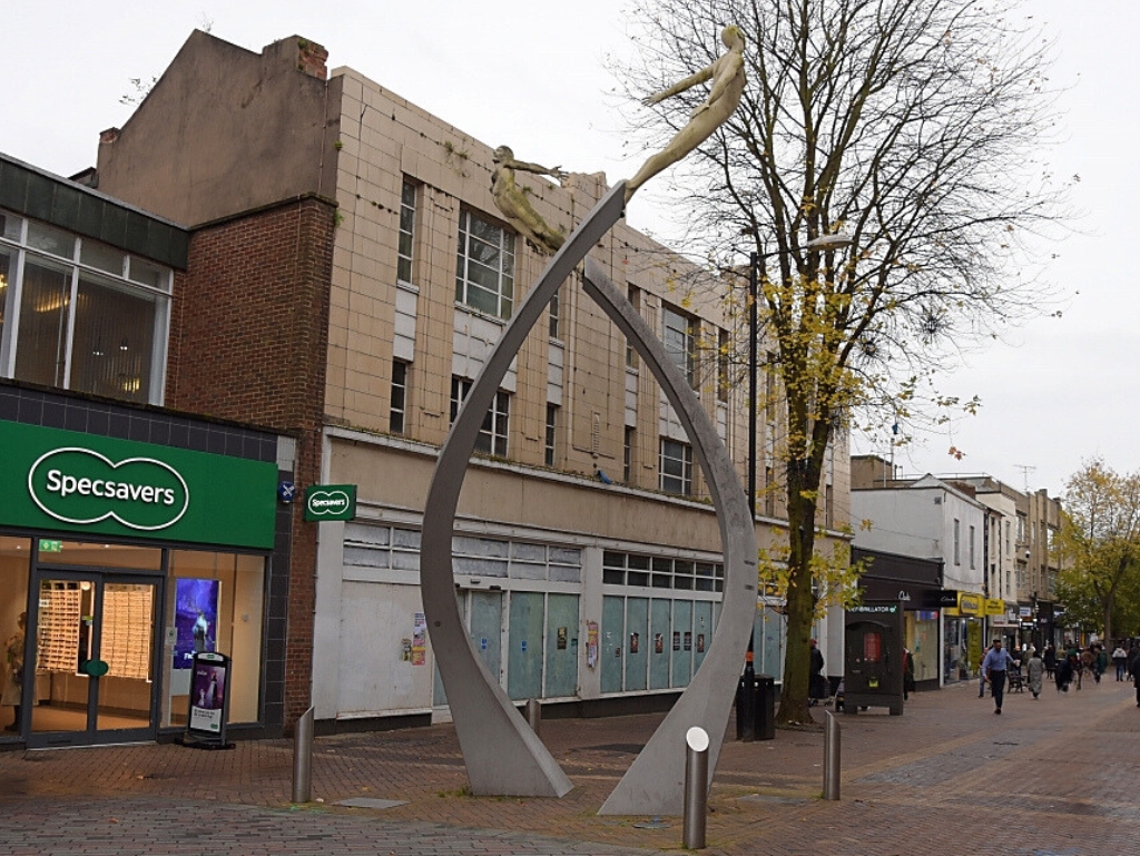 Discovery Sculpture in Northampton