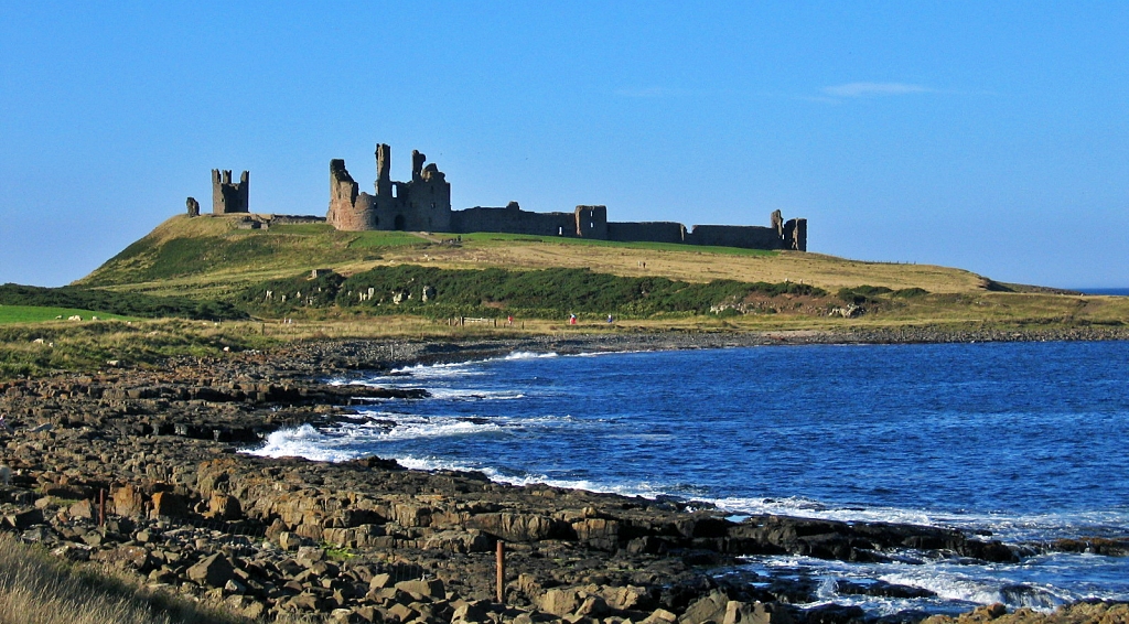 Dunstanburgh Castle © essentially-england.com