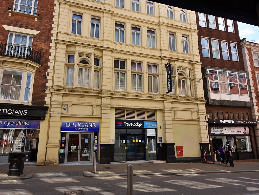 Northampton Grand Hotel © essentially-england.com
