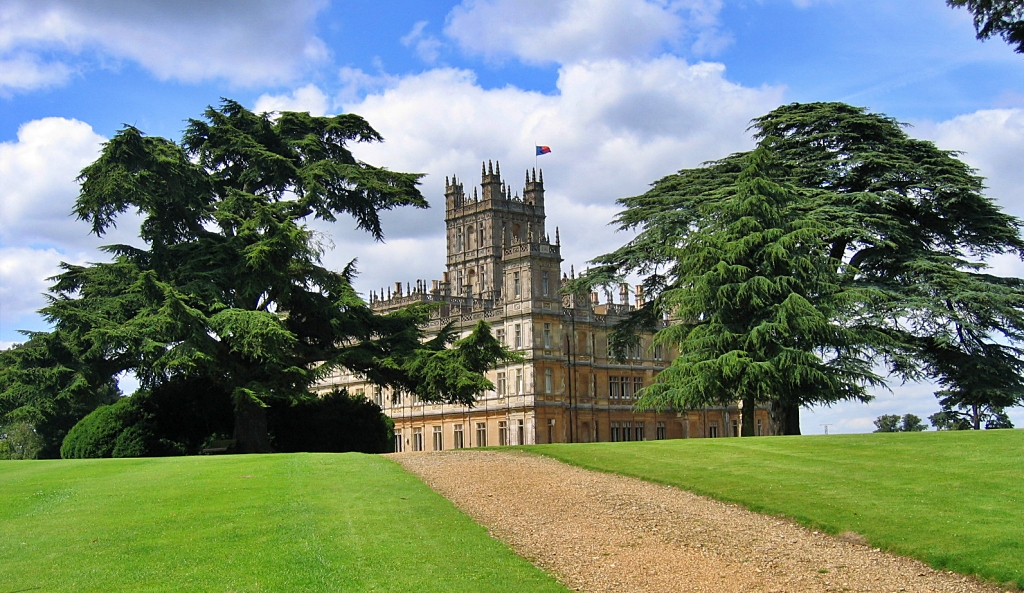 Downton Abbey Road Trip - Highclere Castle