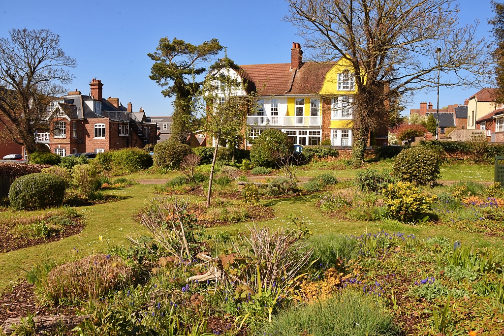 View of 5 and 7 Boston Square in Hunstanton © essentially-england.com