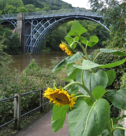the first ironbridge built in the world and the symbol of the industrial revolution