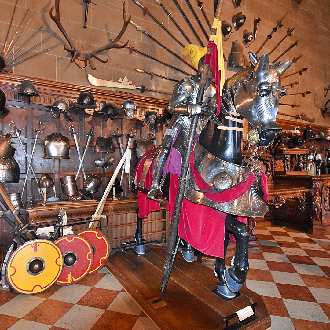 Knight on Horse from Warwick Castle © essentially-england.com