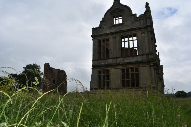 the elizabethan wing of moreton corbet castle in rural shropshire