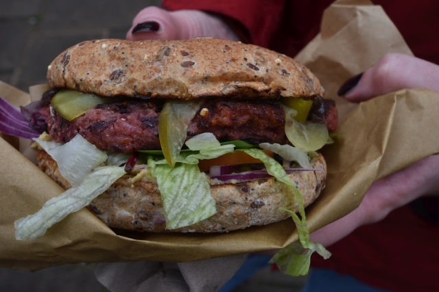 The Tasty Beetburger © essentially-england.com