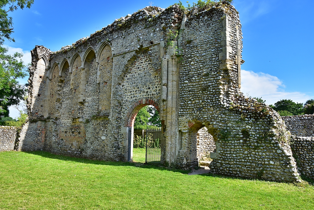 Beeston Regis Priory
