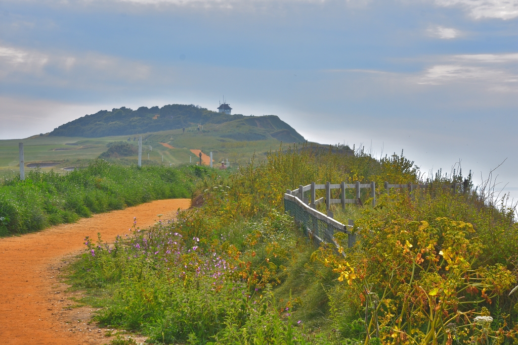The Norfolk Coast Path up to the Coastguard Lookout
