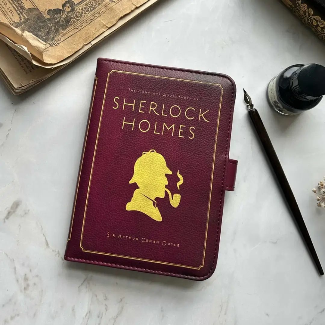 Sherlock Holmes eReader Case © WellReadCompany  | etsy.com