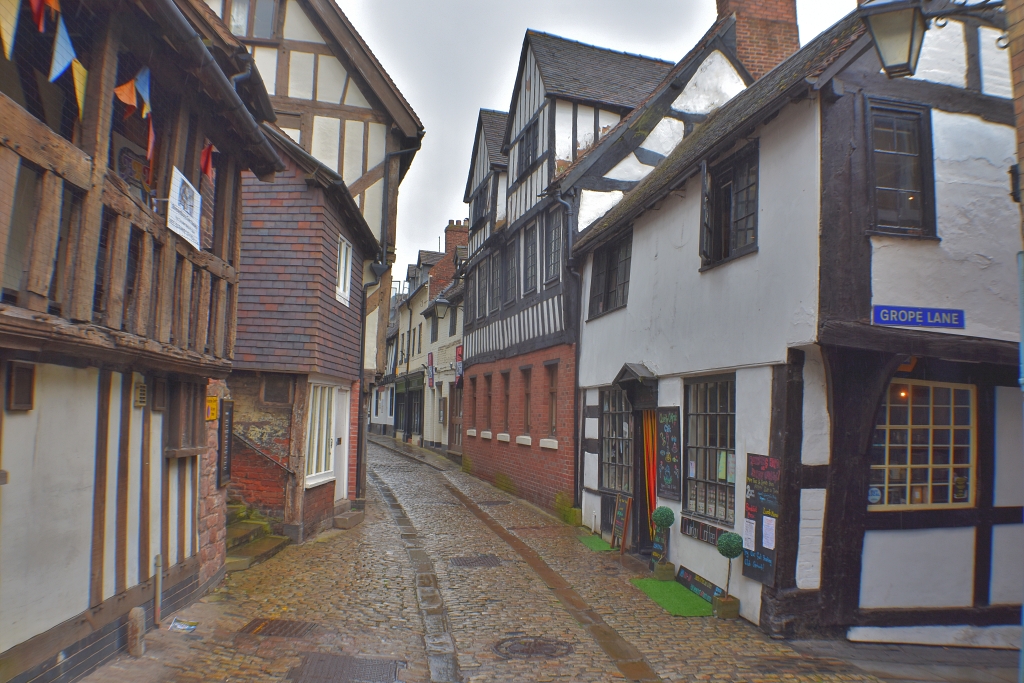 Medieval Street in Shrewsbury © essentially-england.com