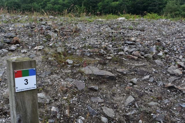 What Can You Find on the Visitors Spoil Heap ? © essentially-england.com