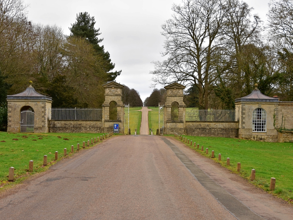 Oxford Lodge in Stowe Parkland