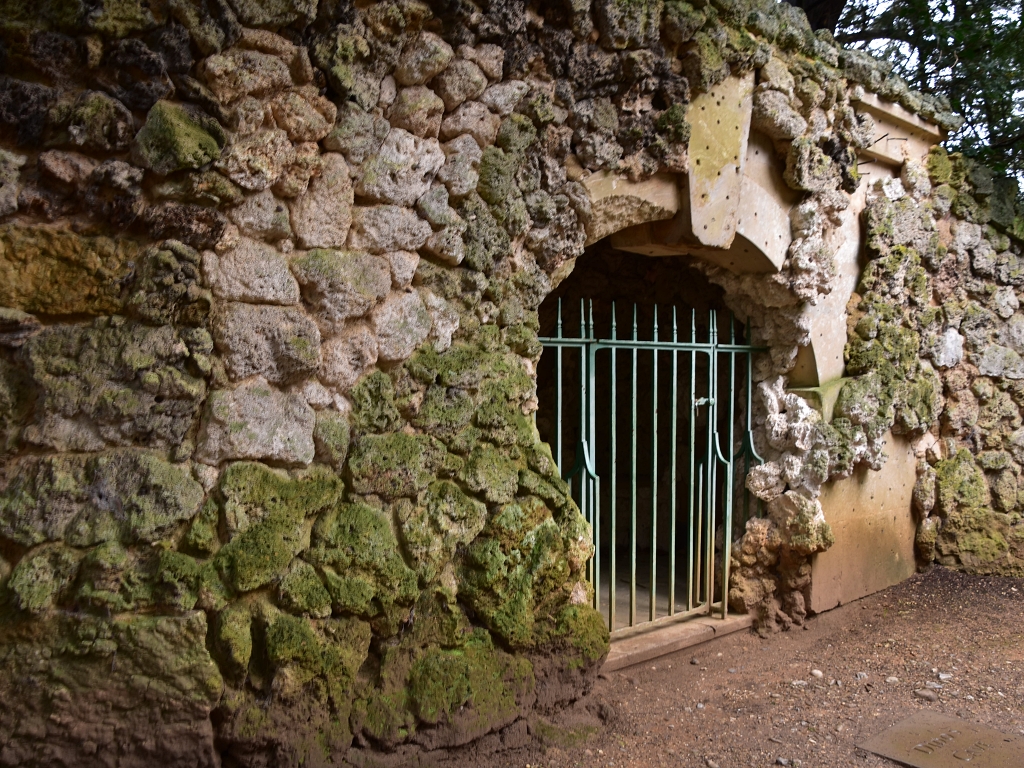 Dido's Cave in Stowe Gardens
