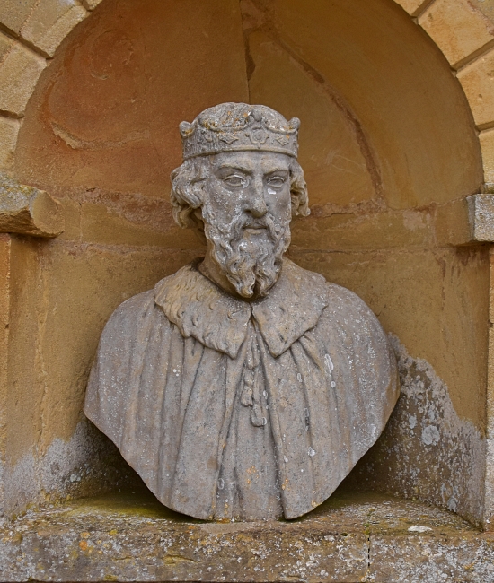 King Alfred in the Temple of British Worthies © essentially-england.com