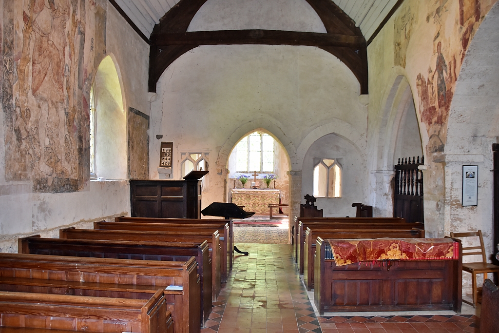 Wall Paintings in St. Botolph Church © essentially-england.com