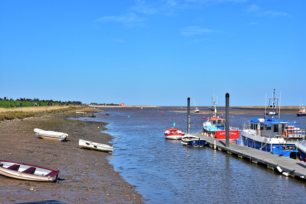 The Stroll Down to Wells Beach