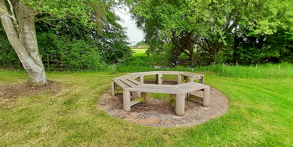 Picnic Spot or Resting Place near the Parking Site in Winwick
