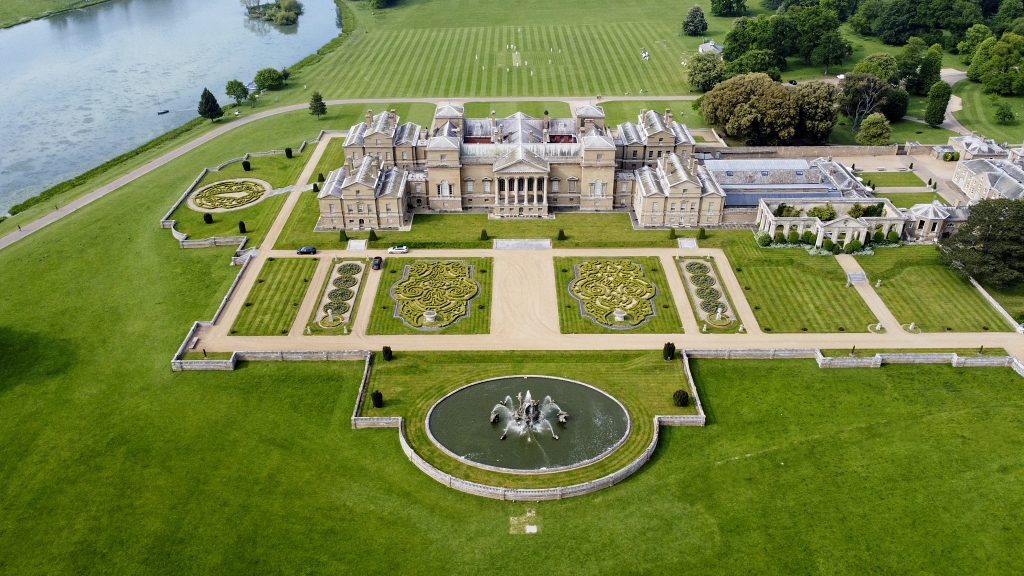 Holkham Hall © Wirestock | depositphotos.com