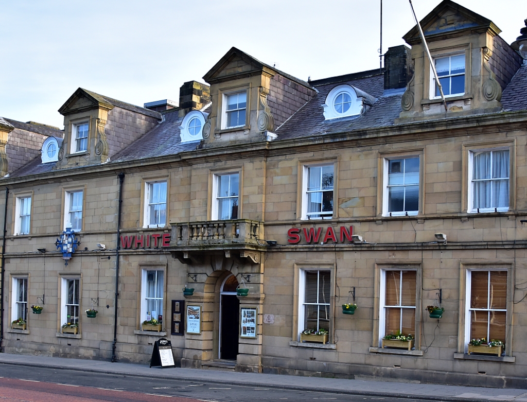 The White Swan in Alnwick © essentially-england.com