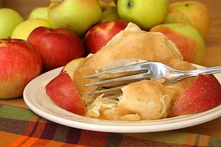 Apple Dumpling | &copy; Darren Fisher dreamstime.com