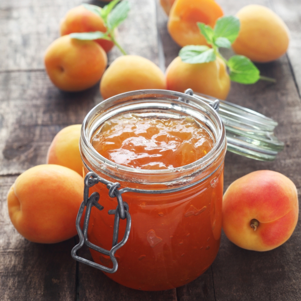 Apricot Jam © zouarino | Getty Images canva.com