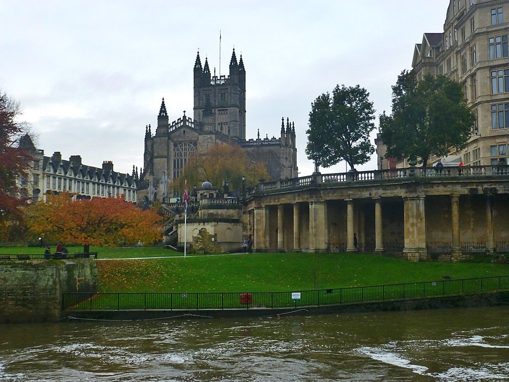 Bath Abbey © essentially-england.com