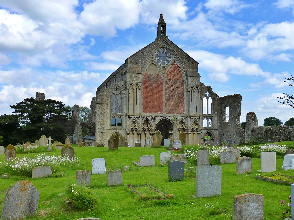 St. Mary and Holy Cross Church © essentially-england.com