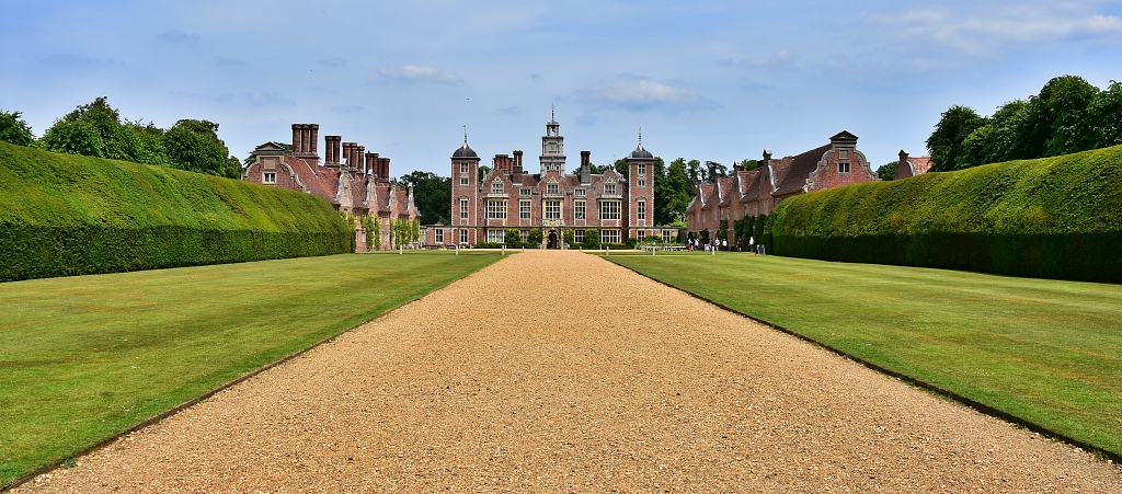 The Impressive Approach to Blickling Hall