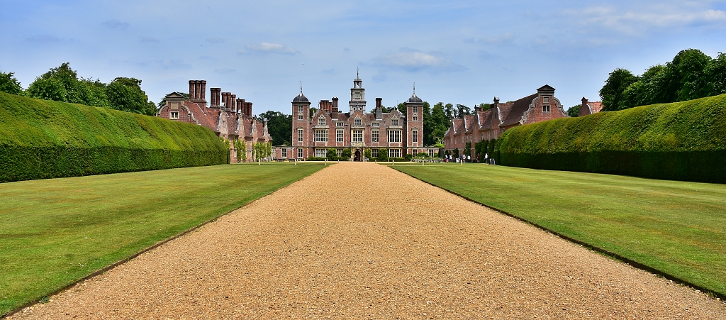 The Impressive Approach to Blickling Hall © essentially-england.com
