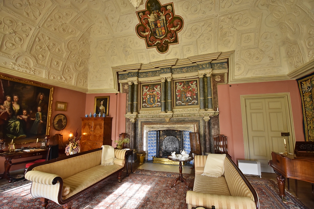 The Drawing Room © essentially-england.com