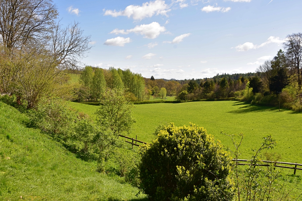 Valley View from the End of the North Range © essentially-england.com