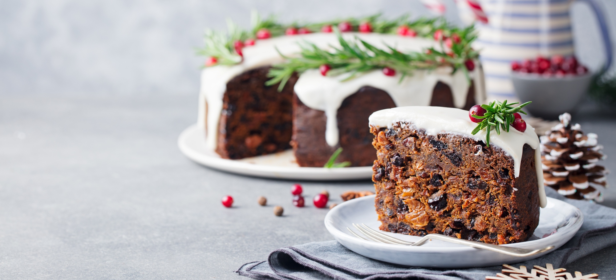 Christmas Cake © annapustynnikova | 123rf.com
