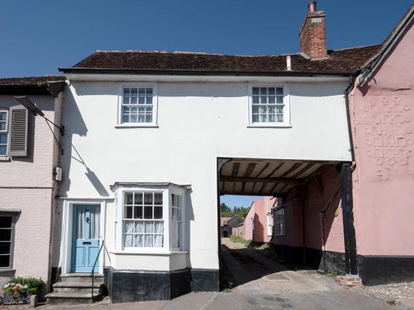 Holiday Cottages in Suffolk: Clematis Cottage, Lavenham | holidaycottages.co.uk