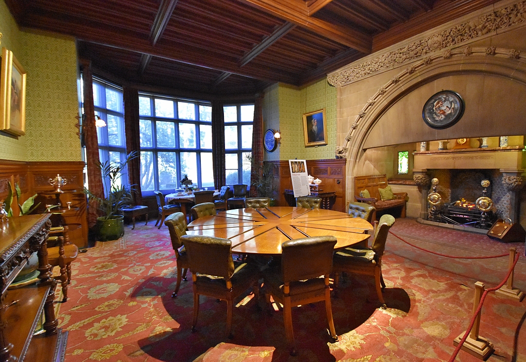 The Dining Room © essentially-england.com
