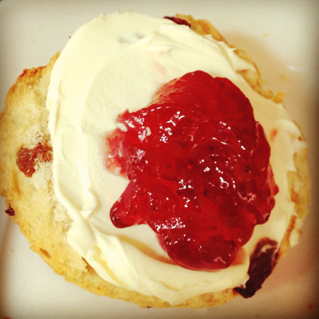 Cream Tea © AveryPhotography | Getty Images canva.com