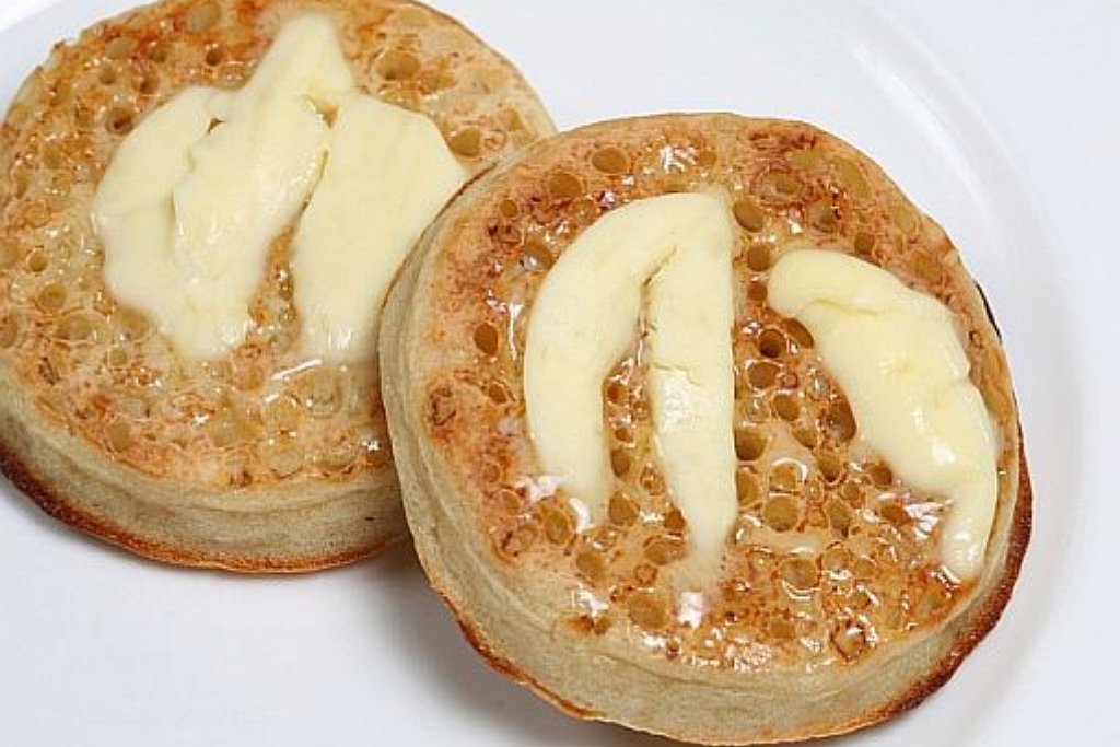 Crumpets © Joe Gough | fotolia.com