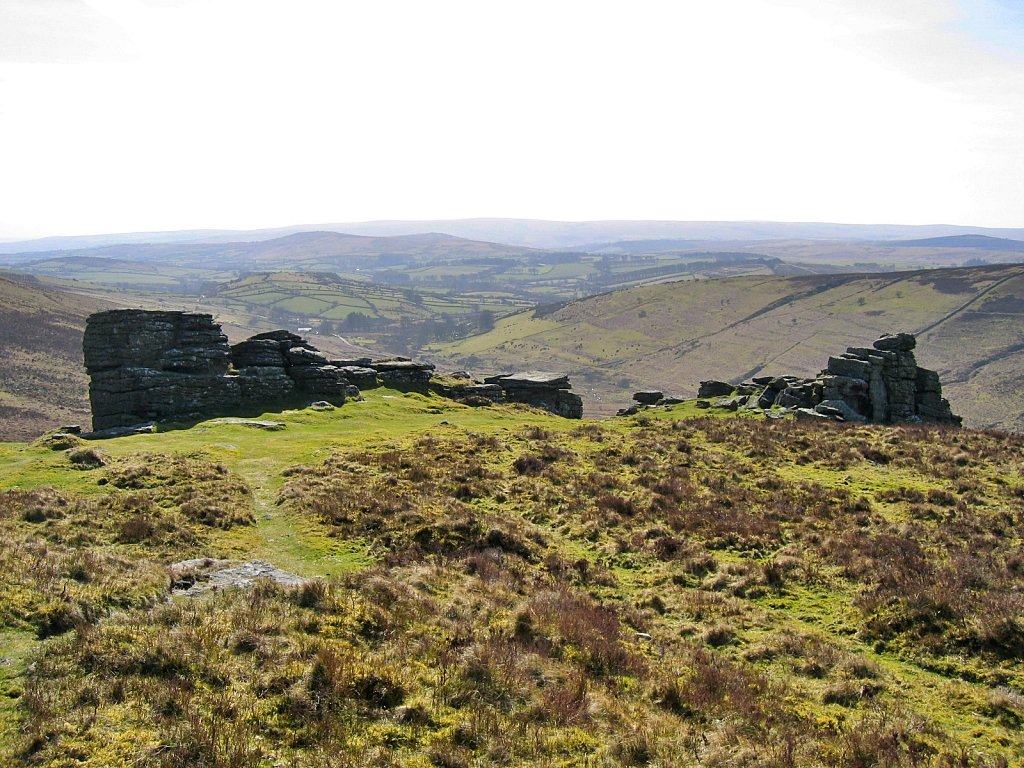 Dartmoor Landscape &copy; essentially-england.com