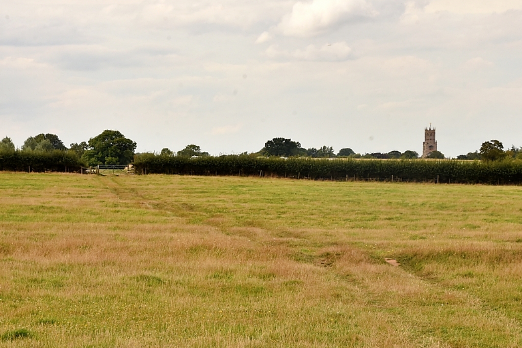 Footpath Back to Fotheringhay