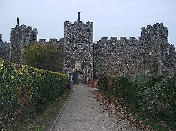 Framlingham Castle Keep | &copy; essentially-england.com