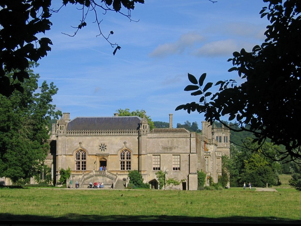 Lacock Abbey © essentially-england.com