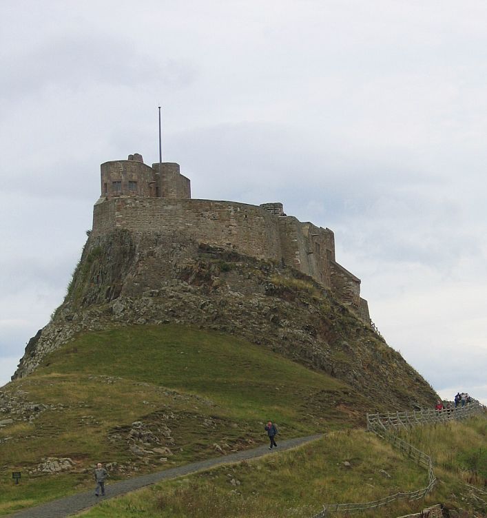 Lindisfarne Castle © essentially-england.com